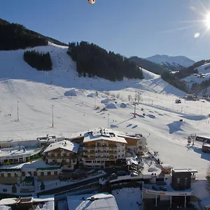 Wellness- Und Egger Hotel Saalbach