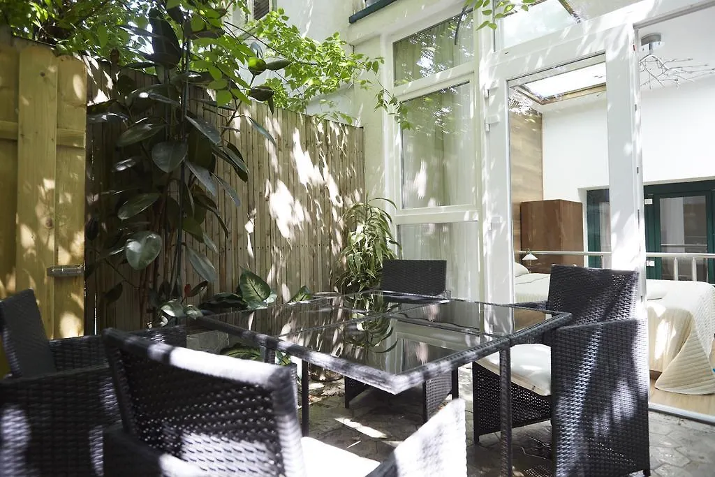 Apartment Schonbrunn Ferienwohnungen Vienna